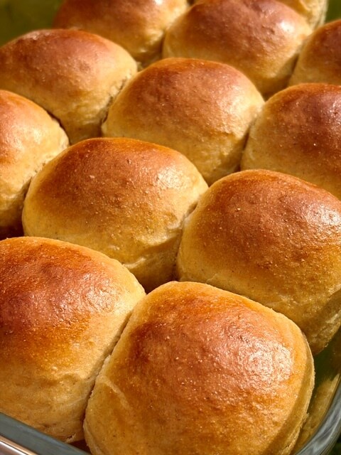 a pan of Hawaiian Rolls with fresh milled flour closeup